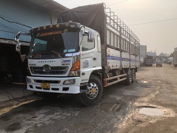 vận chuyển hàng quảng cáo